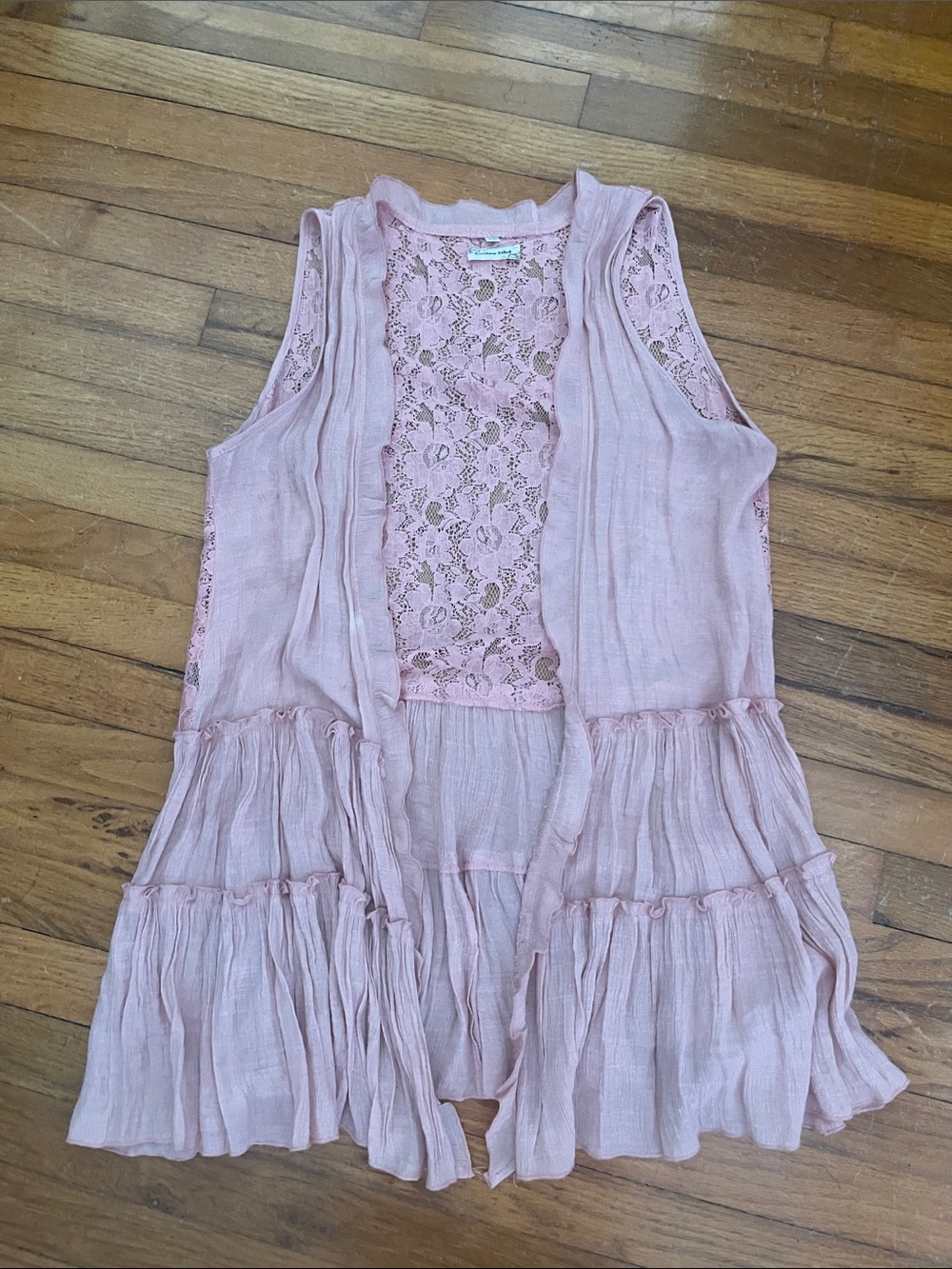 Light Pink Lace-Back Tiered Sleeveless Top - Women S/M